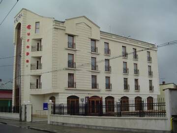 Фотографии Отель Hotel Europa г. Плоешти (Румыния) №1 Фото Отель Hotel Europa г. Плоешти 1