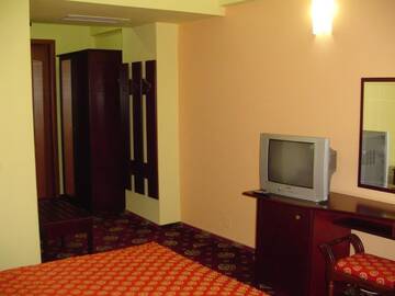 Фото номера Двухместный номер с 1 кроватью Отель Hotel Europa г. Плоешти 13