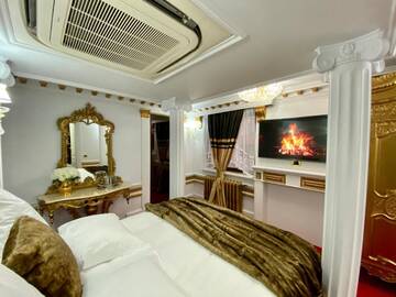Фото номера Стандартный двухместный номер с 1 кроватью Отель President Luxury г. Плоешти 13