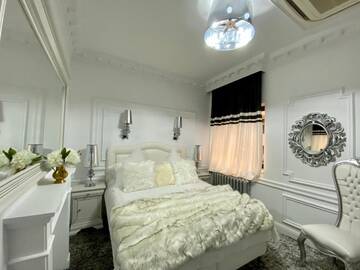 Фото номера Стандартный двухместный номер с 1 кроватью Отель President Luxury г. Плоешти 12