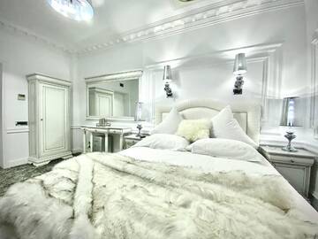 Фото номера Стандартный двухместный номер с 1 кроватью Отель President Luxury г. Плоешти 27