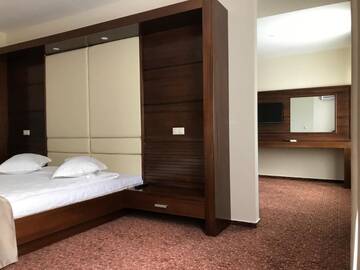 Фотографии Отель Hotel Best г. Плоешти (Румыния) №4 Фото Отель Hotel Best г. Плоешти 4