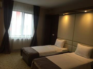 Фото номера Двухместный номер с 1 кроватью Отель Hotel Best г. Плоешти 4