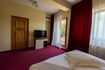 Фото номера Двухместный номер с 1 кроватью Отель Hotel Tudor г. Плоешти 23