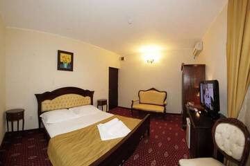 Фото номера Двухместный номер с 1 кроватью Отель Hotel Maryo г. Плоешти 15
